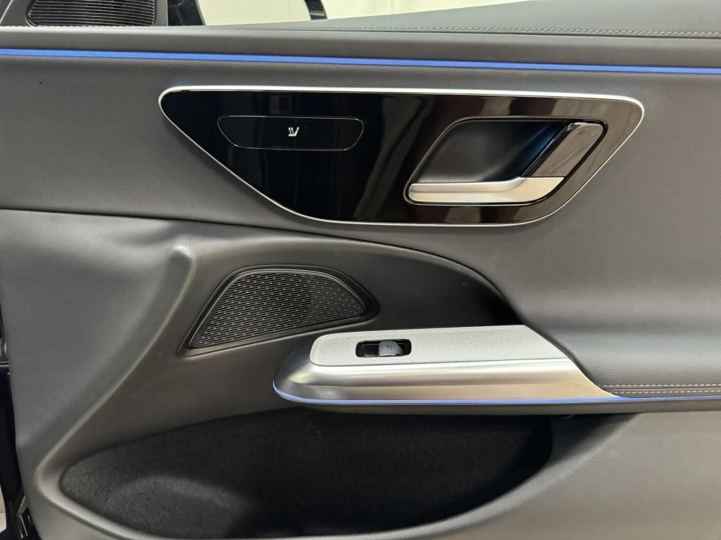 Mercedes-Benz E 300 2024