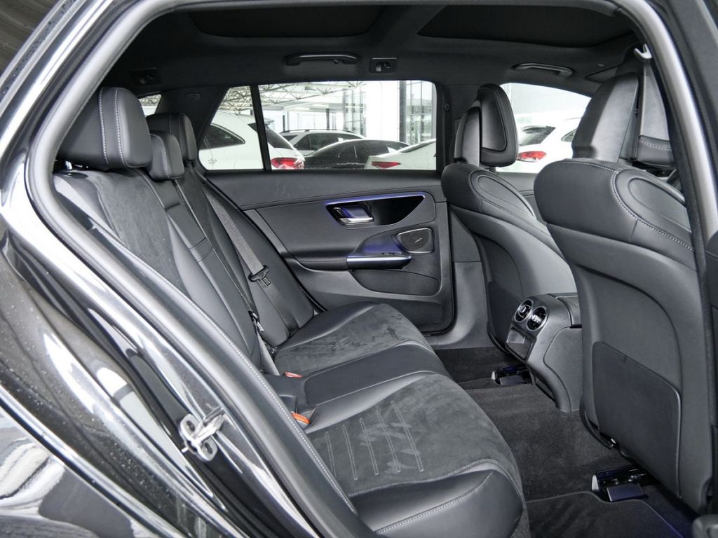 Mercedes-Benz C 200 2024