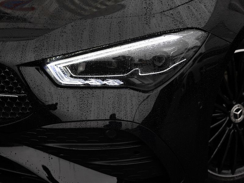 Mercedes-Benz CLA 220 2025