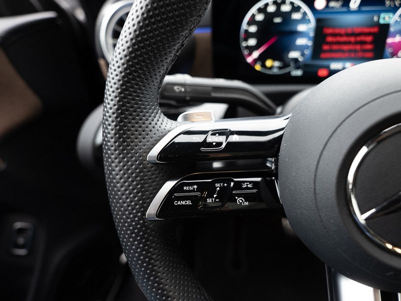 Mercedes-Benz CLA 220 2025