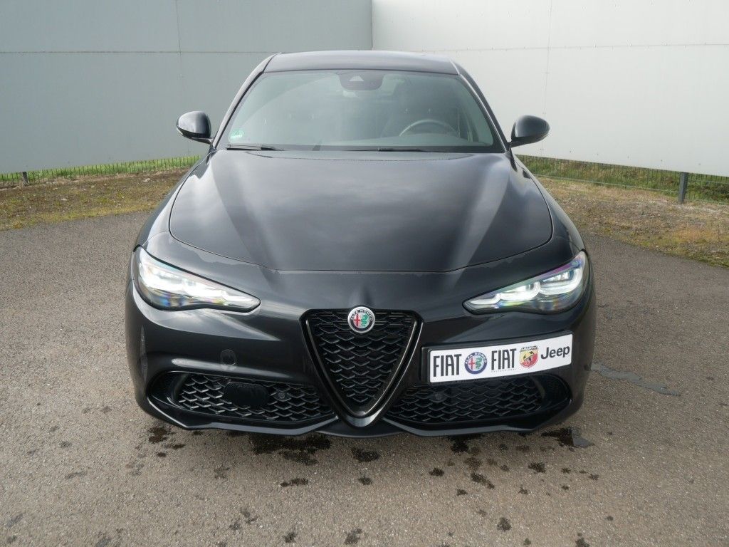 Alfa Romeo Giulia 2023