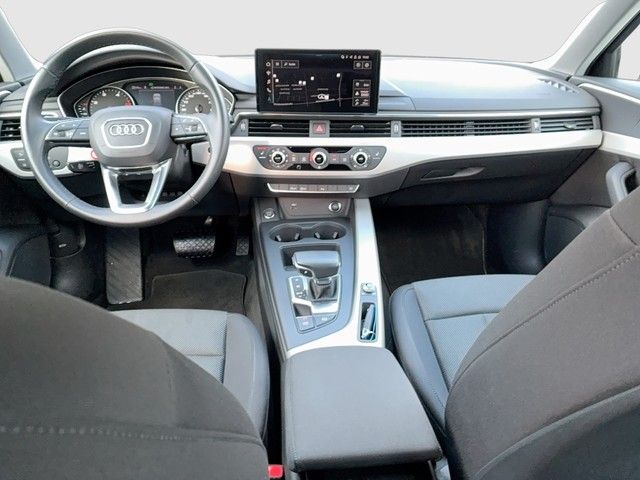 Audi A4 2024