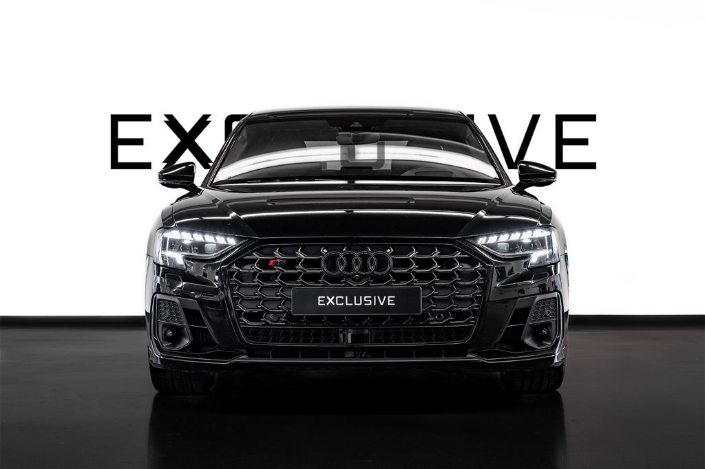 Audi S8 2023