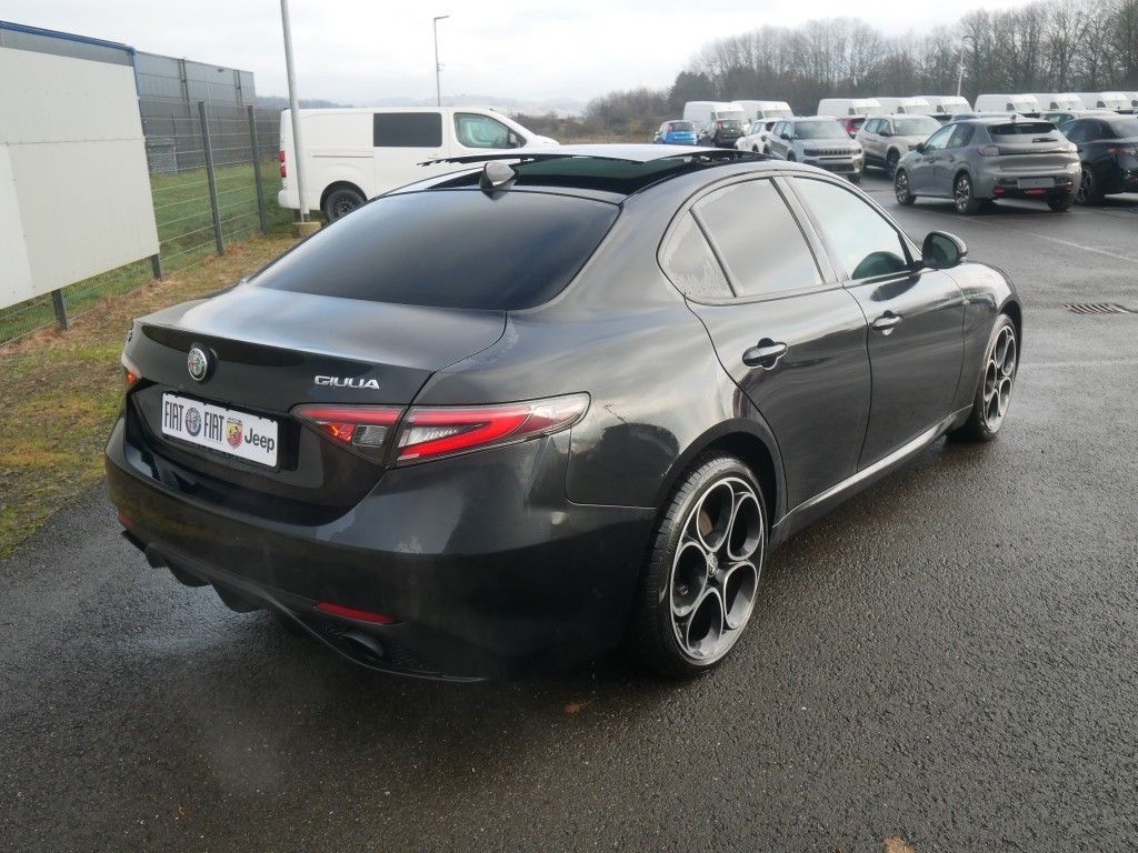 Alfa Romeo Giulia 2023