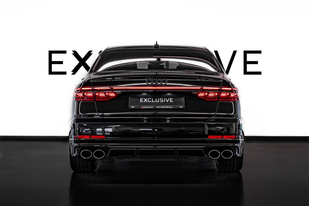 Audi S8 2023