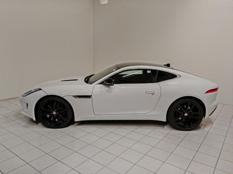 Jaguar F-Type 2018