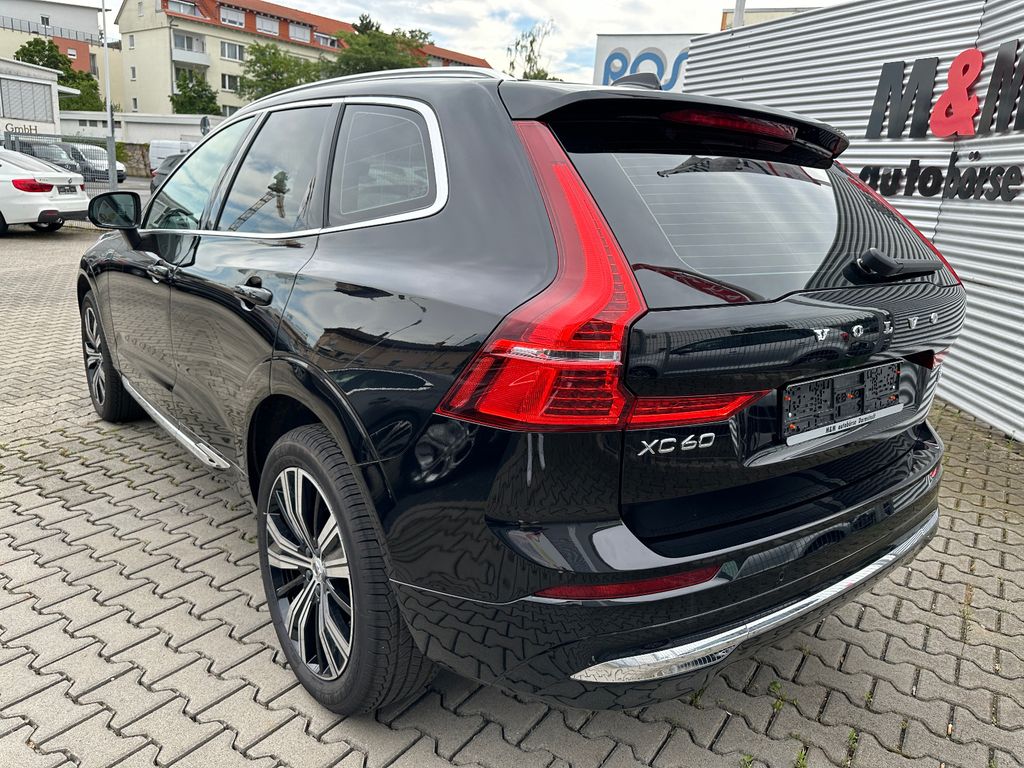 Volvo XC60 2022