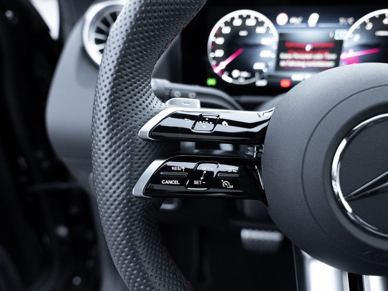 Mercedes-Benz GLA 200 2025