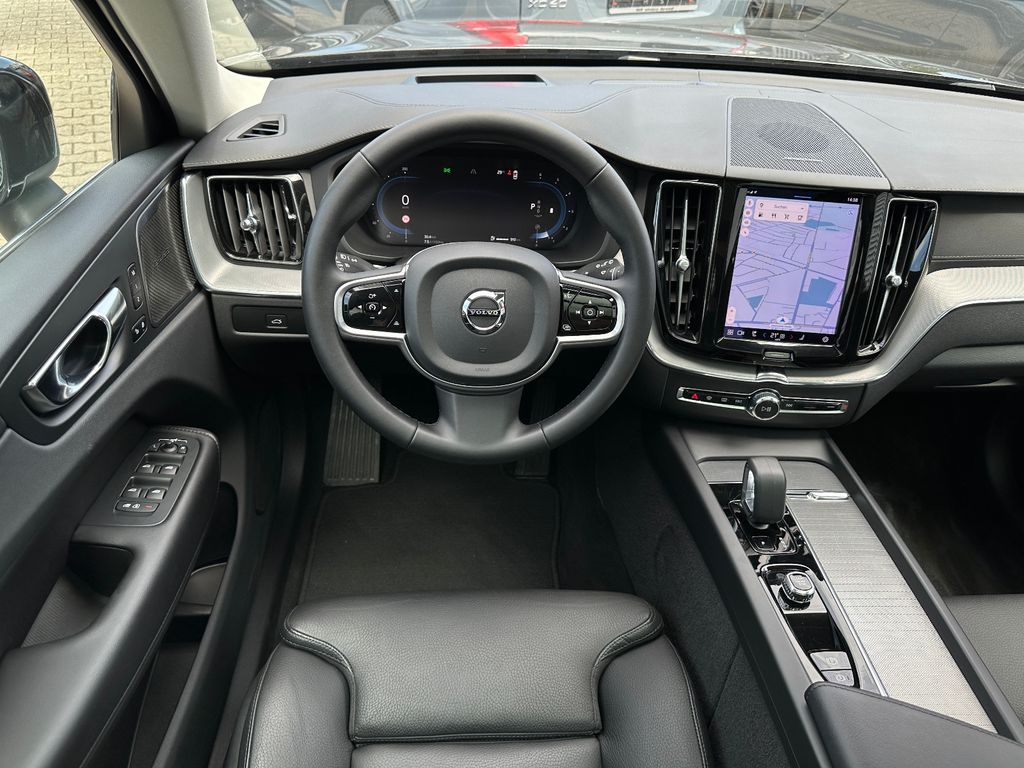Volvo XC60 2022