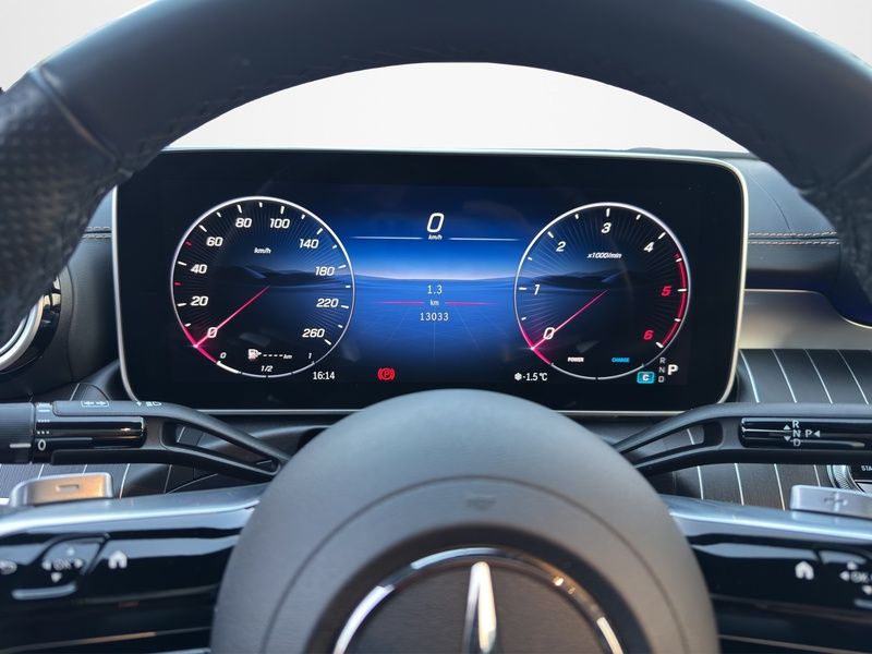 Mercedes-Benz CLE 220 2025