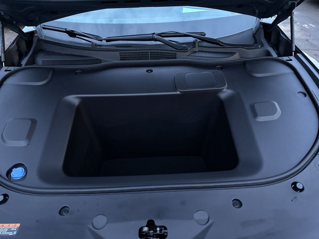 Mazda 6e