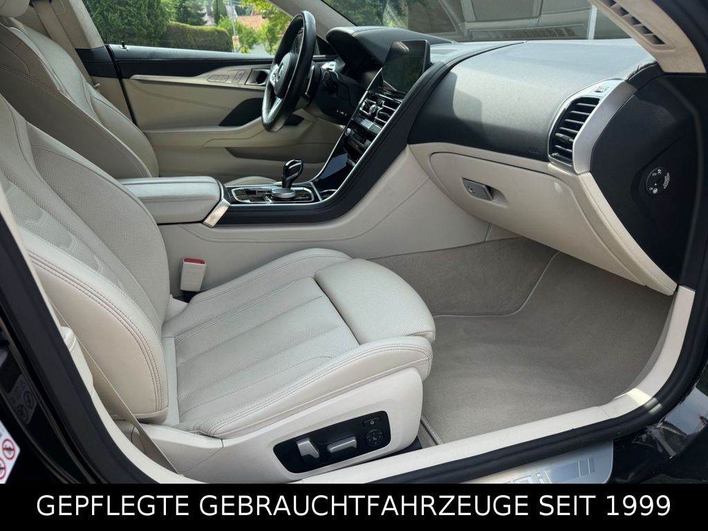 BMW M850 2022