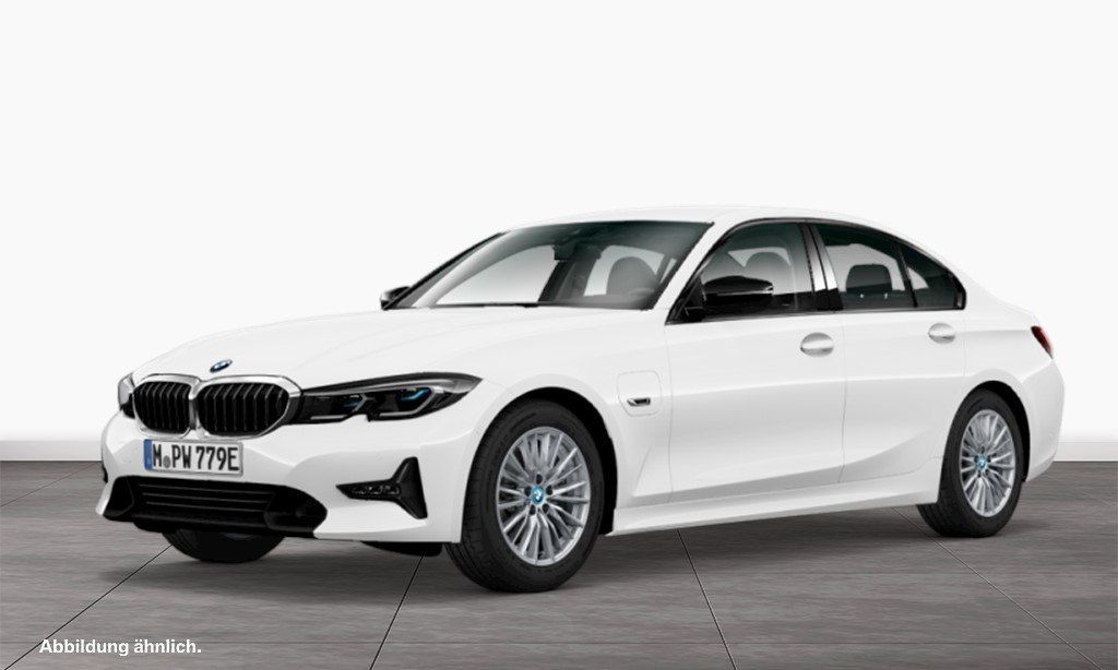 BMW 320 2022