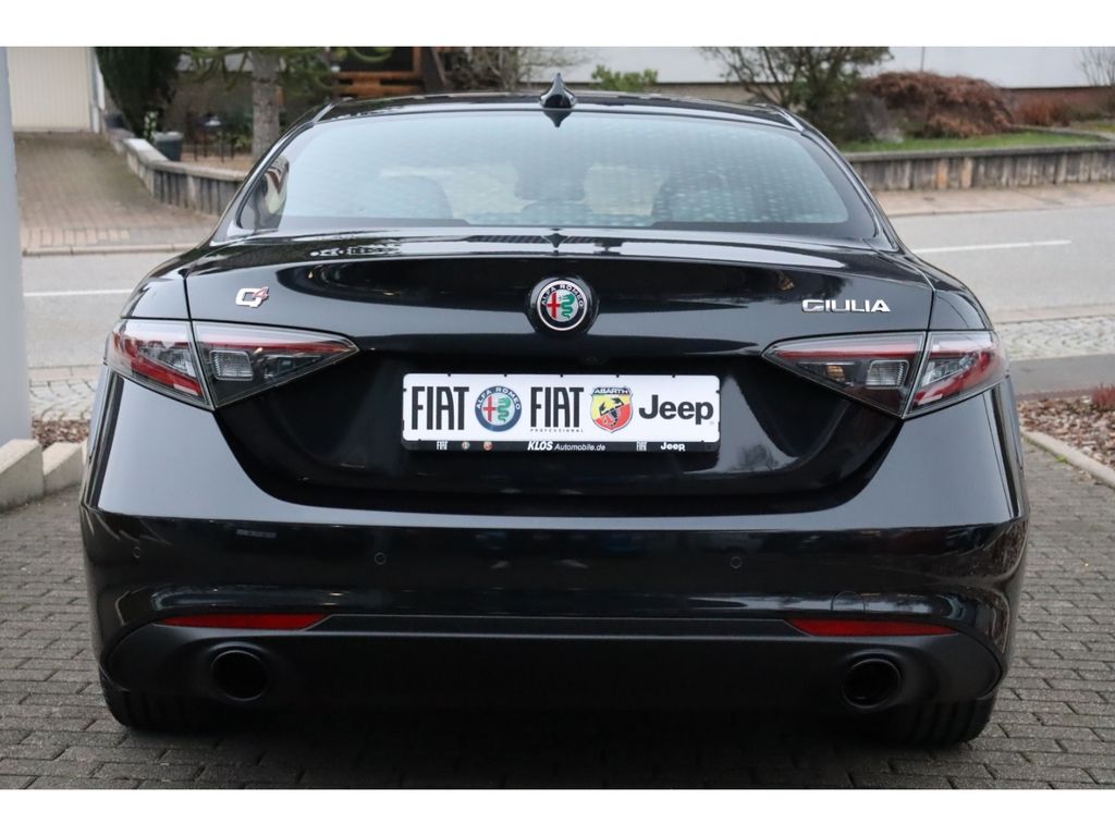 Alfa Romeo Giulia 2023