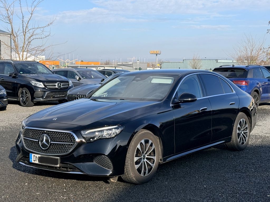 Mercedes-Benz E 200 2025