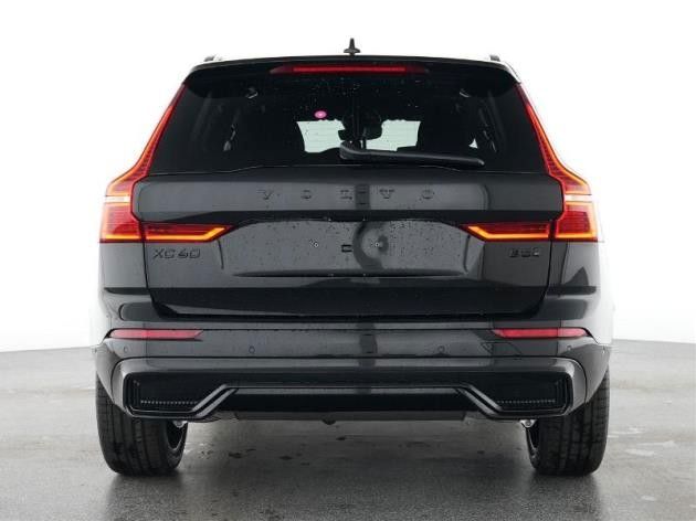 Volvo XC60 2025