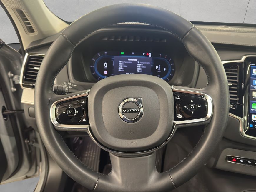 Volvo XC90 2023