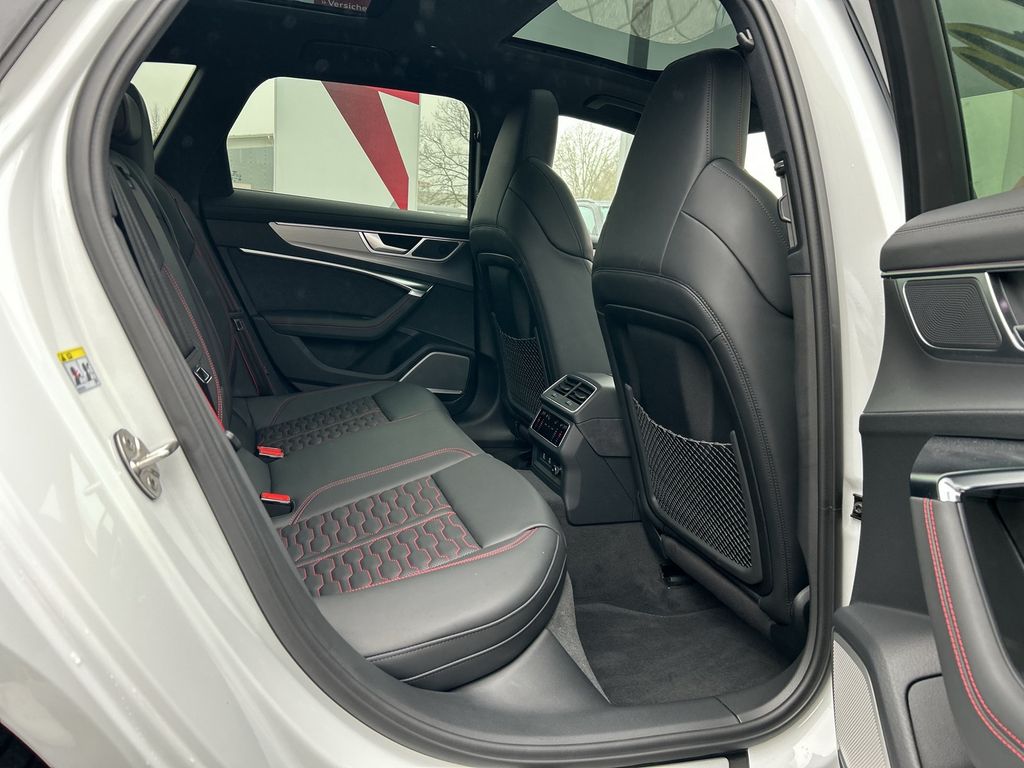 Audi RS6 2025