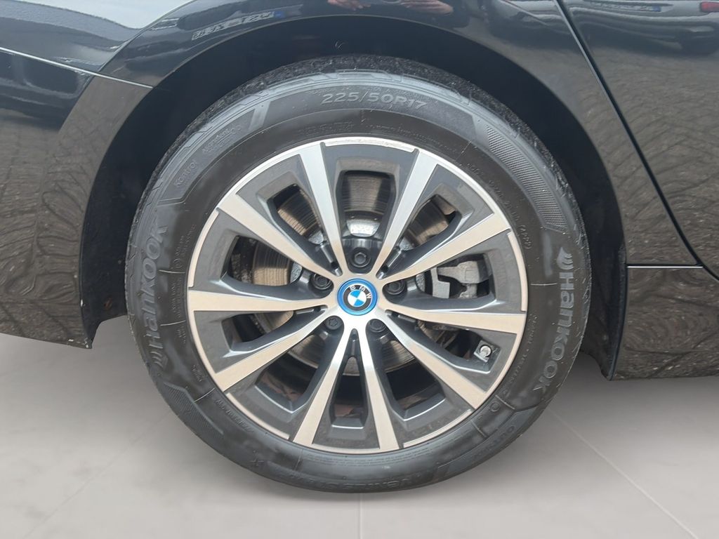 BMW 320 2022