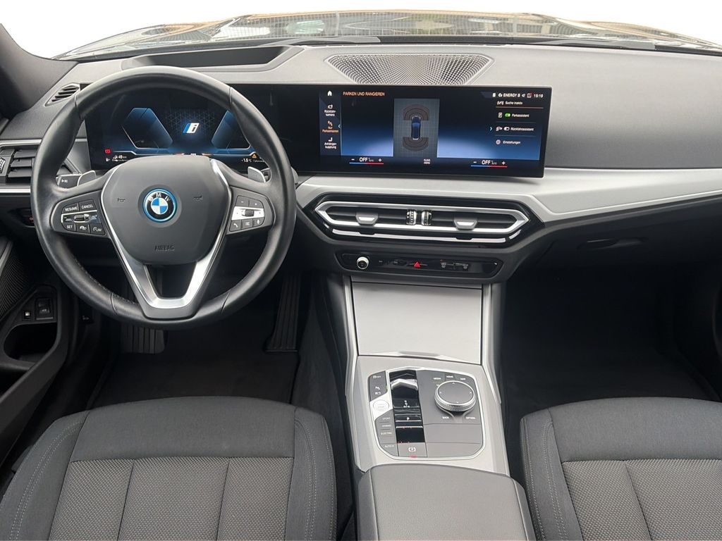 BMW 320 2022