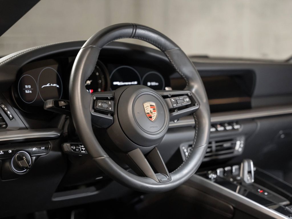 Porsche 992 2021