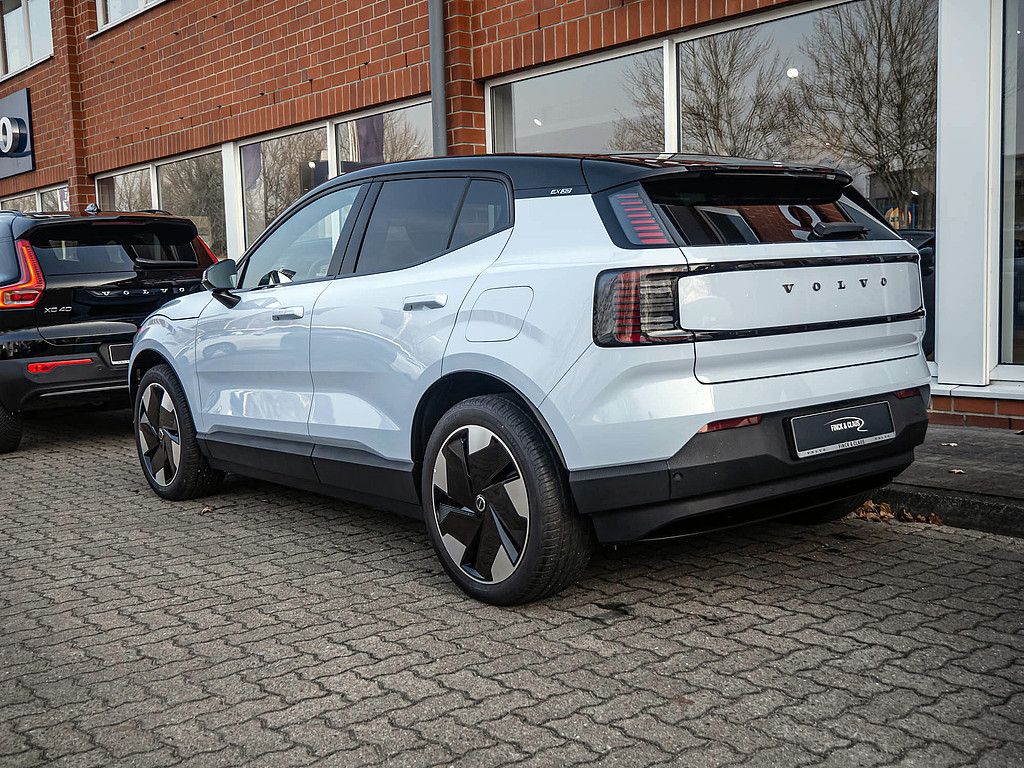 Volvo EX30 2025
