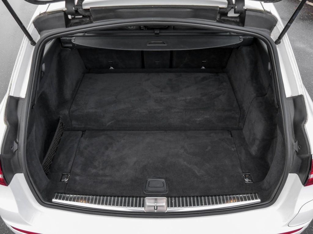 Mercedes-Benz E 300 2022