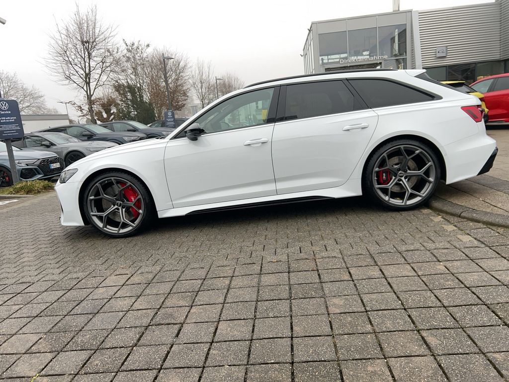 Audi RS6 2025