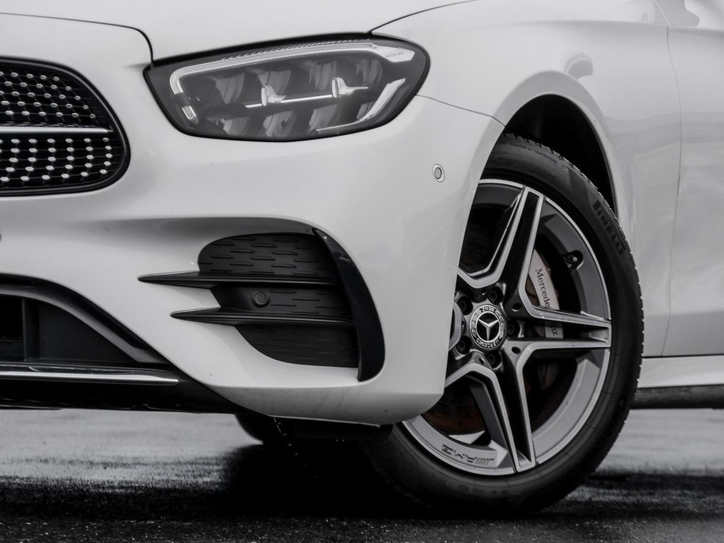 Mercedes-Benz E 300 2022