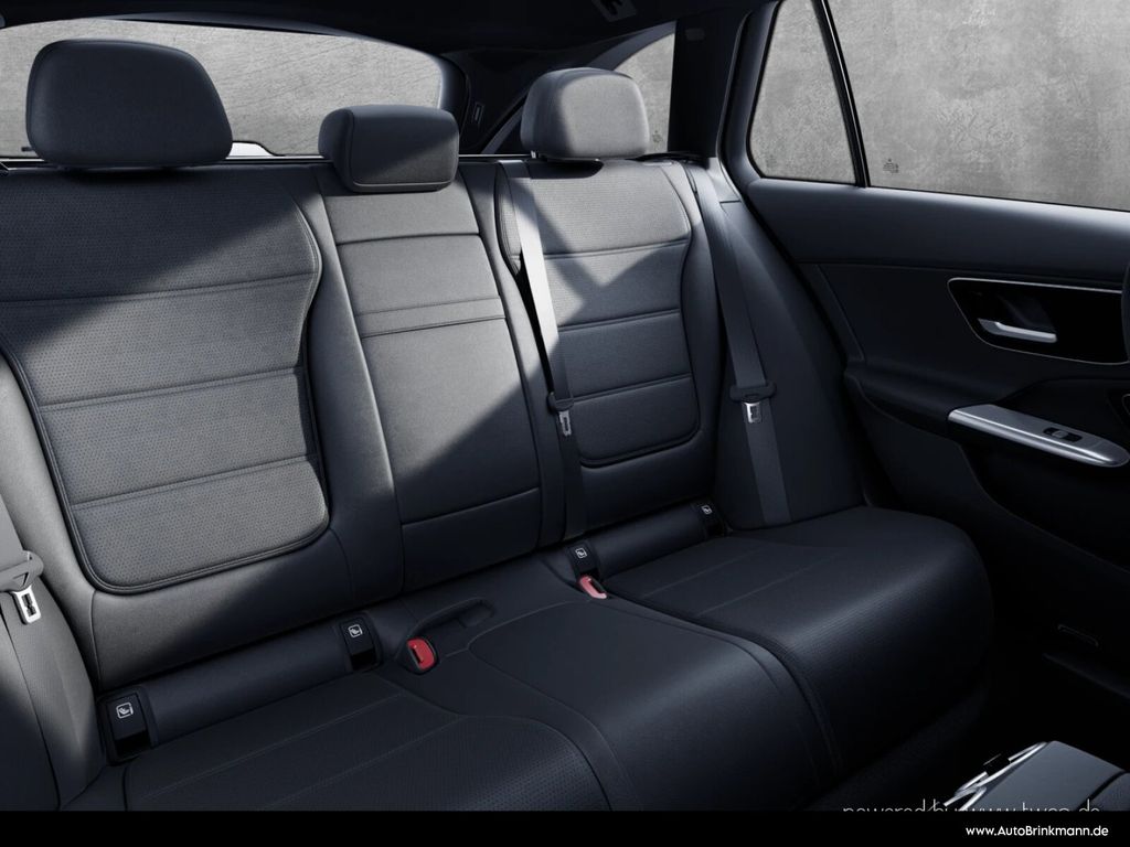 Mercedes-Benz C 300 2024