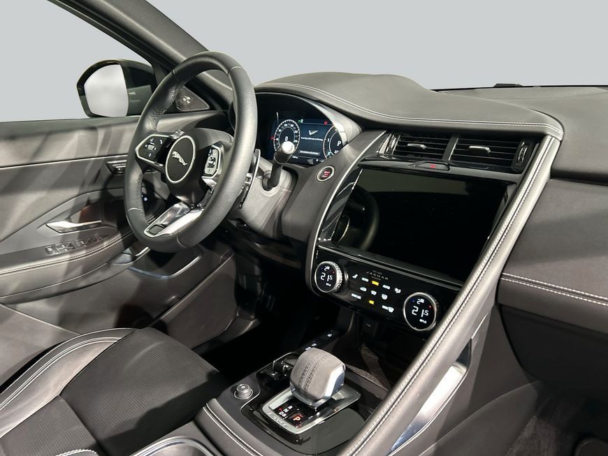 Jaguar E-Pace 2024