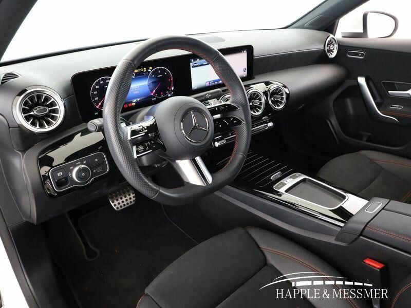 Mercedes-Benz A 220 2023