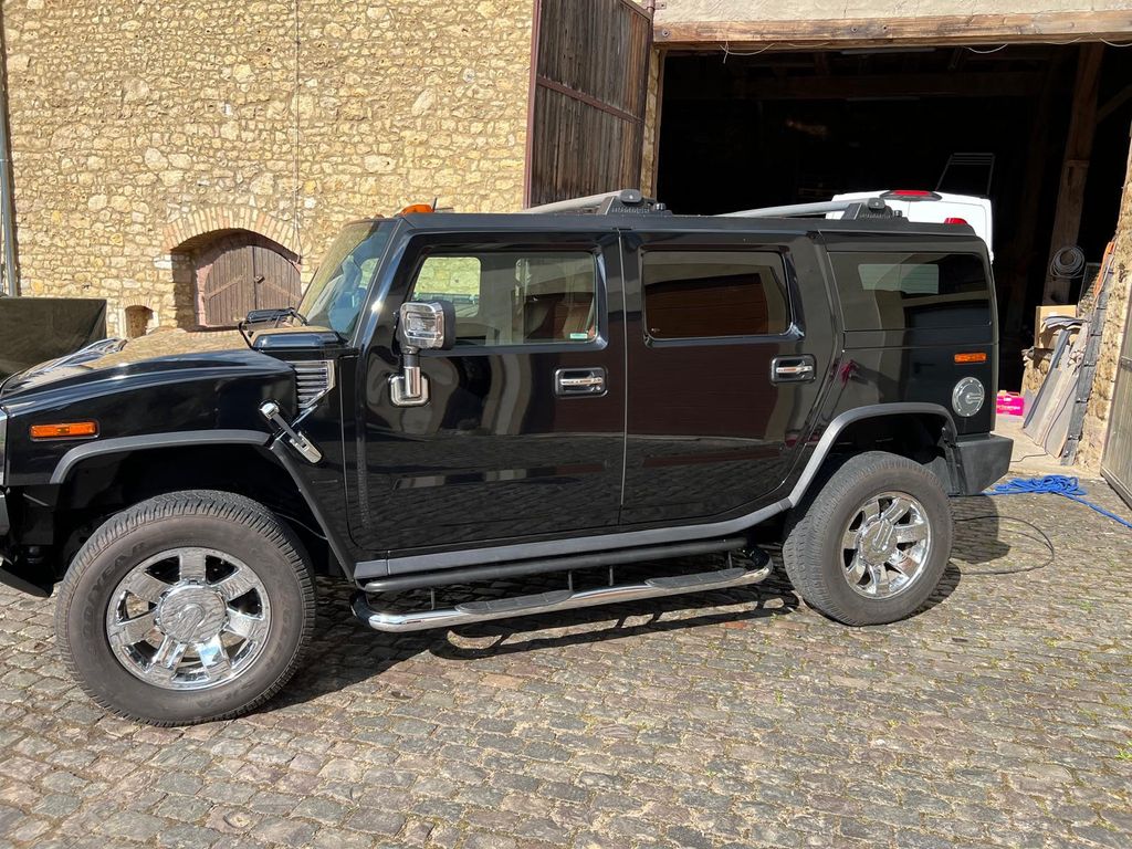 Hummer H2 2010