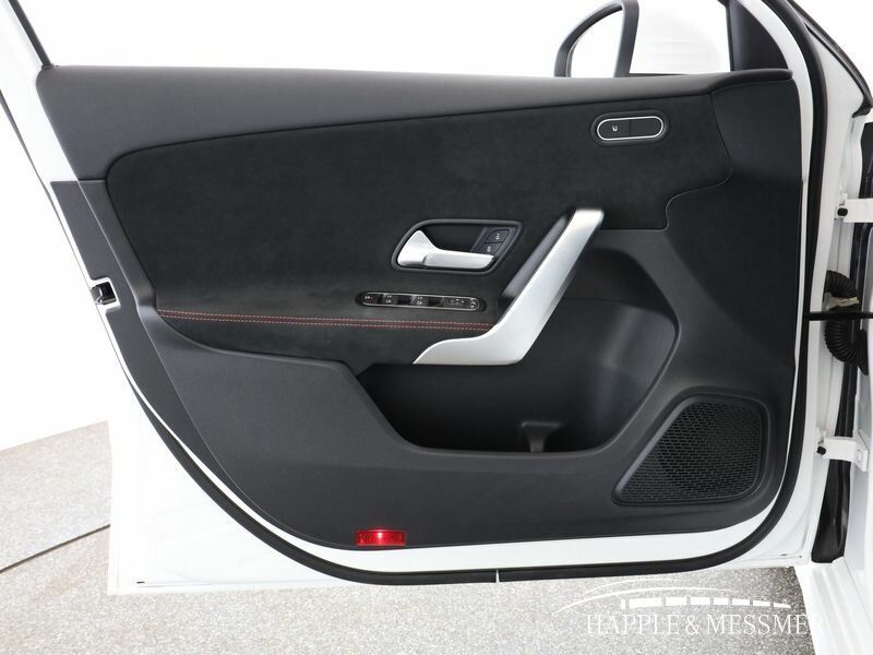 Mercedes-Benz A 220 2023