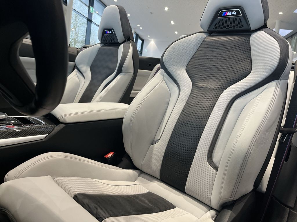 BMW M4 2022