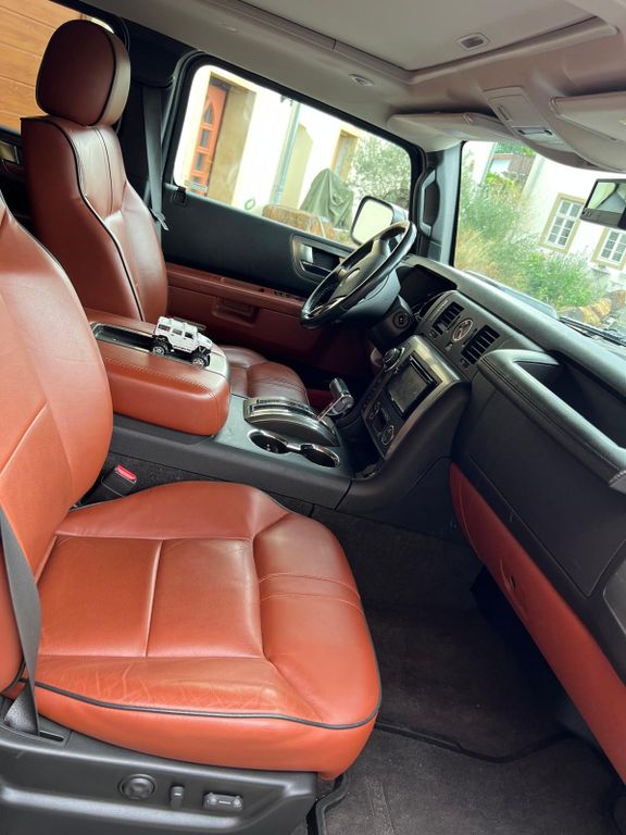 Hummer H2 2010