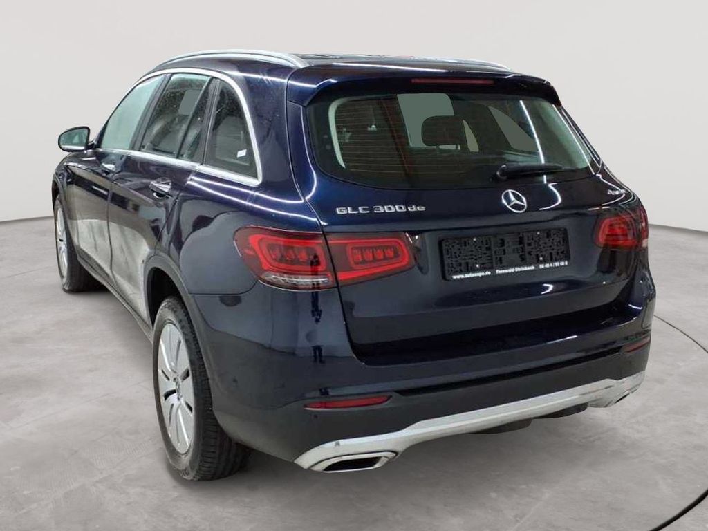 Mercedes-Benz GLC 300 2021
