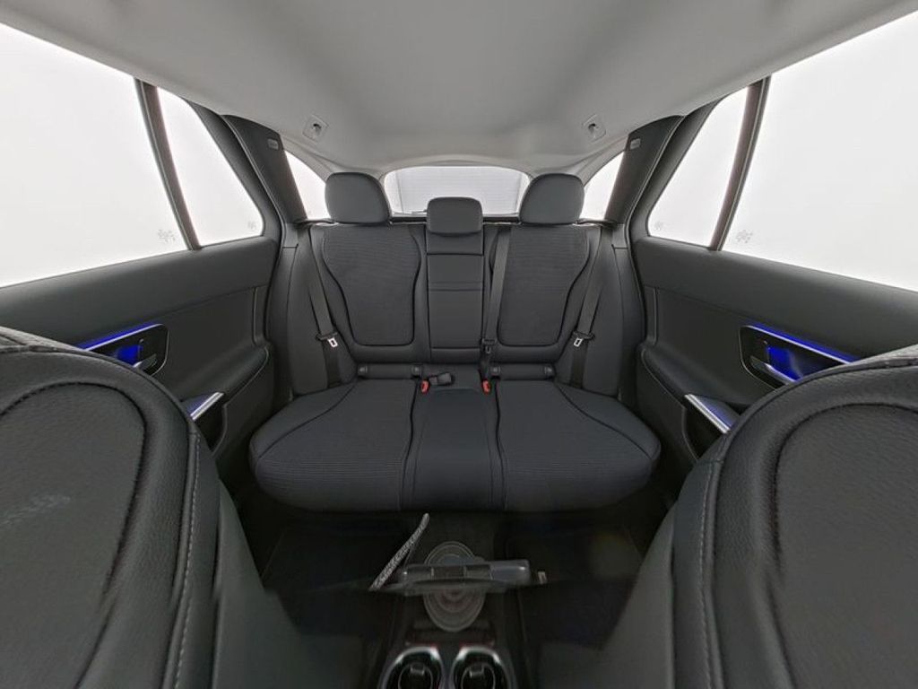 Mercedes-Benz C 220 2024