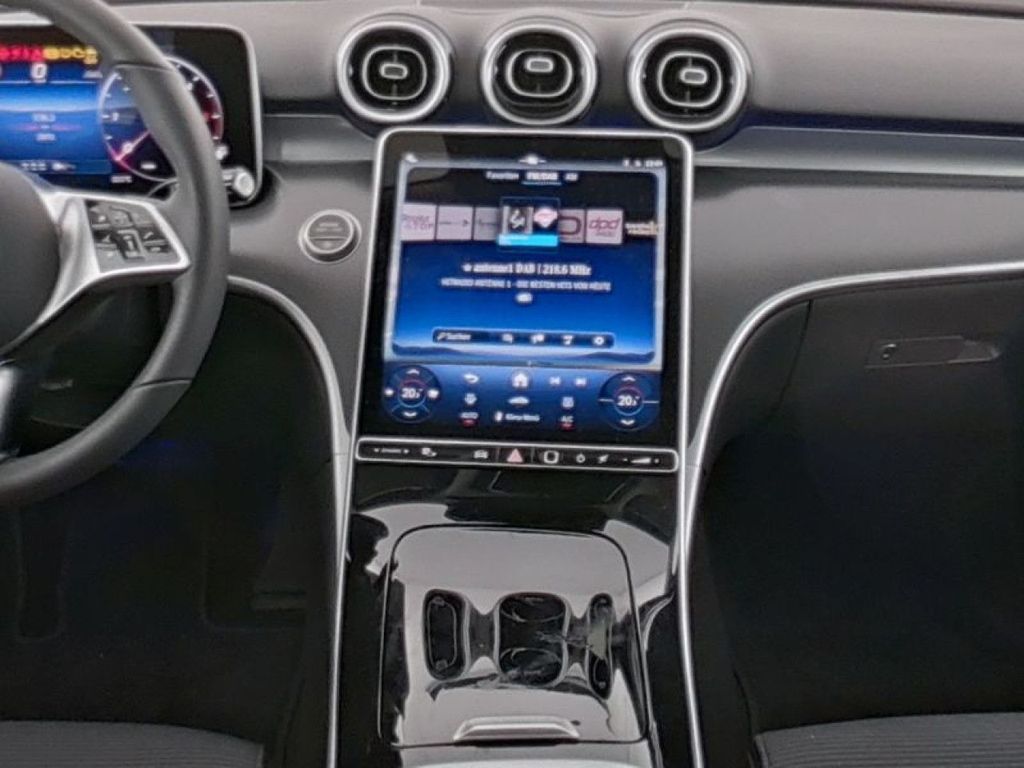 Mercedes-Benz C 220 2024