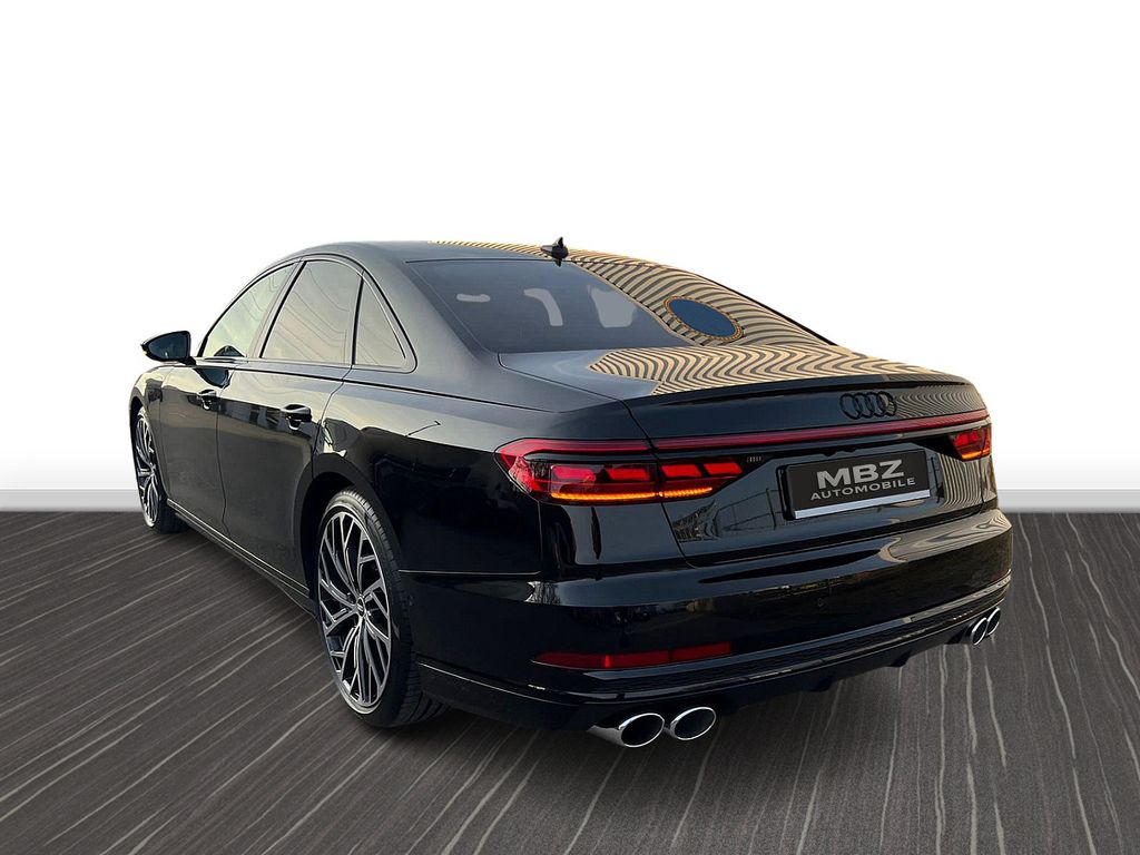 Audi S8 2022