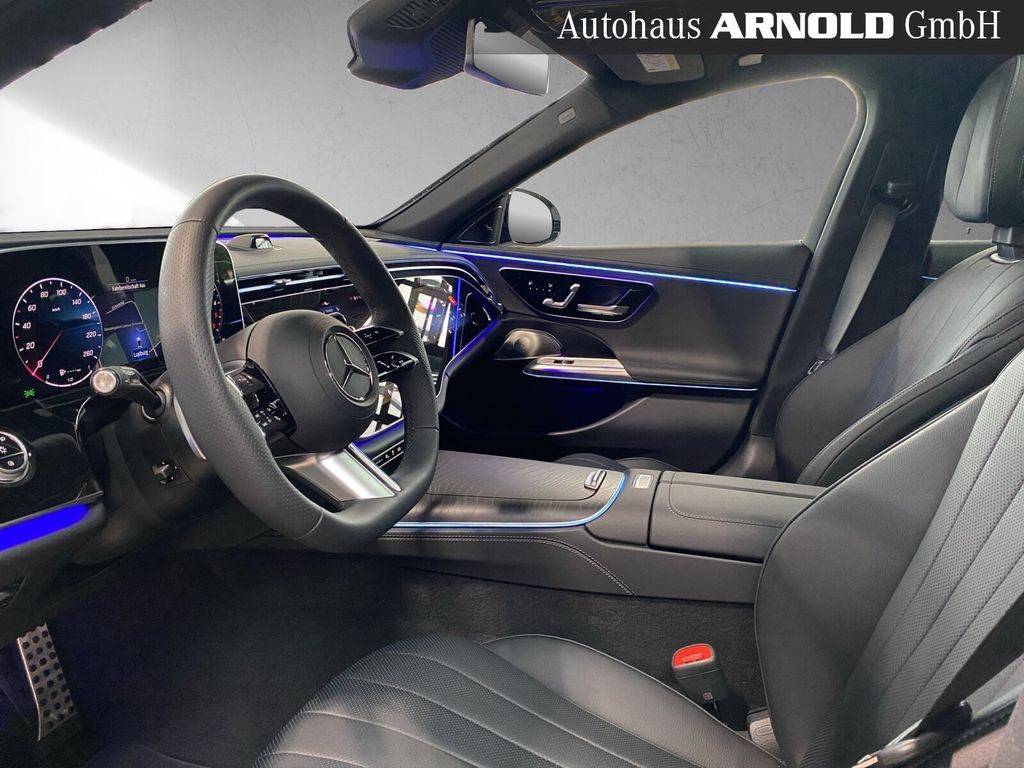 Mercedes-Benz E 300 2025