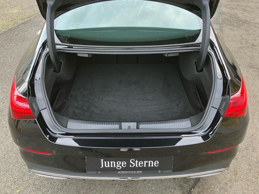 Mercedes-Benz CLA 200 2025