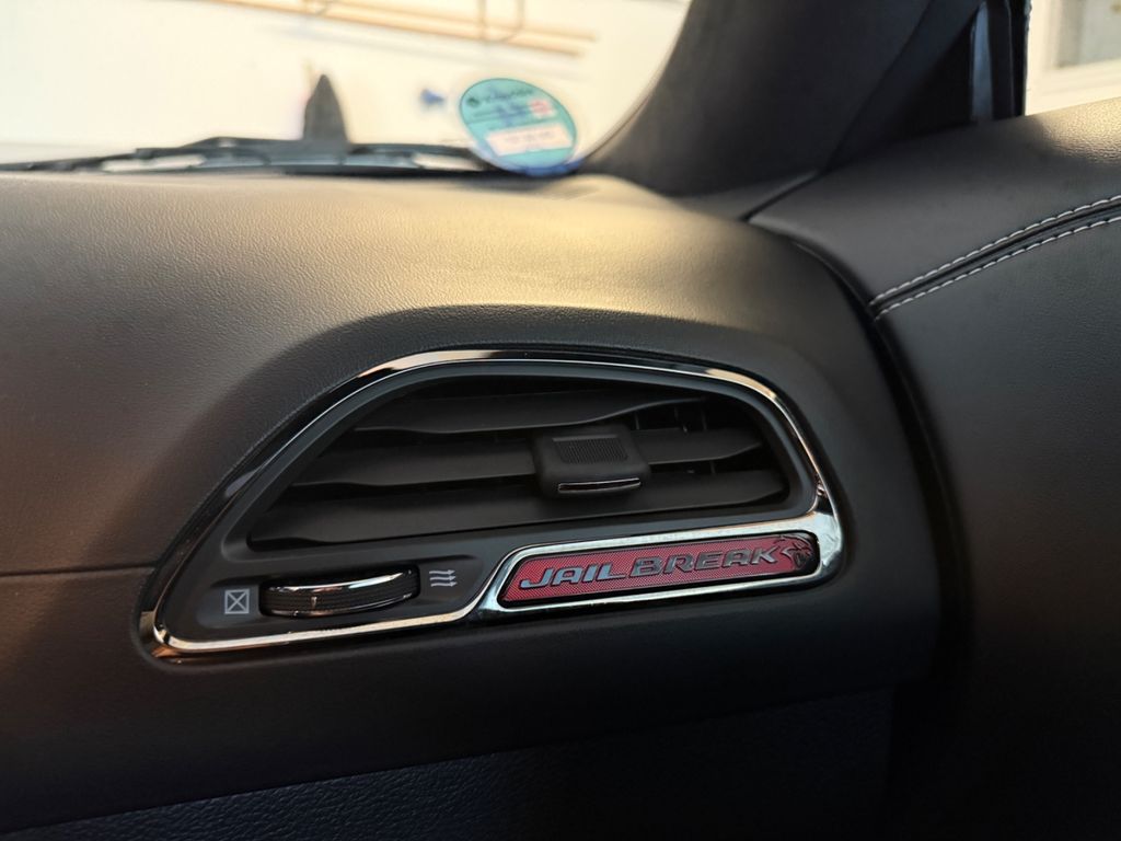 Dodge Challenger 2025