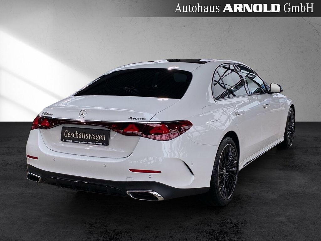 Mercedes-Benz E 300 2025