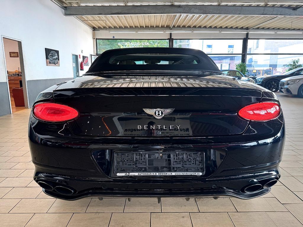 Bentley Continental GTC 2022