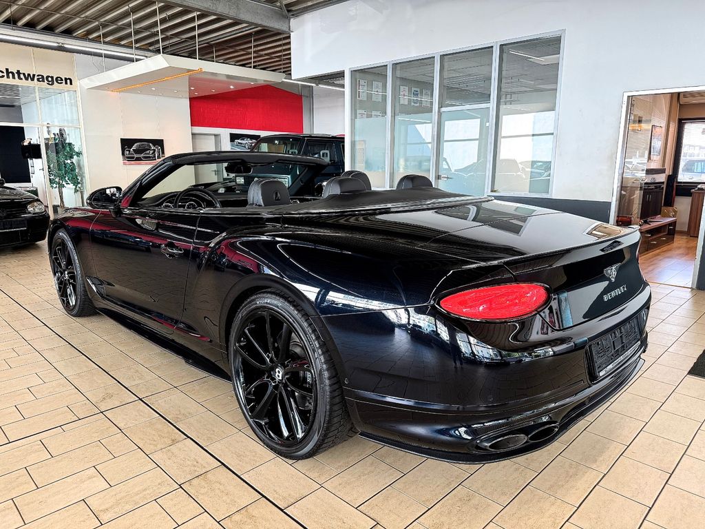 Bentley Continental GTC 2022