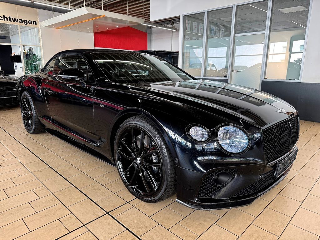 Bentley Continental GTC 2022