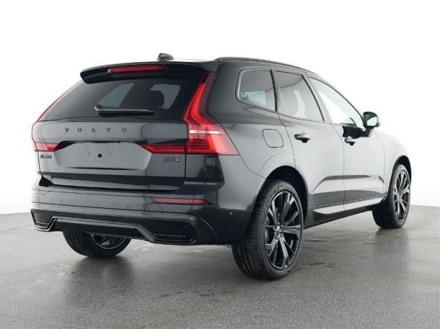 Volvo XC60 2025