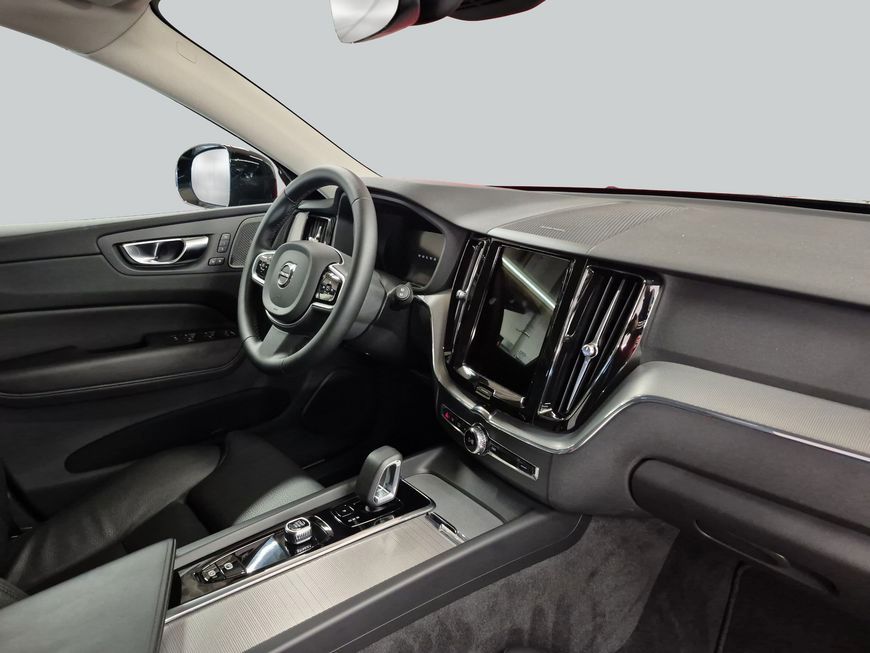 Volvo XC60 2022