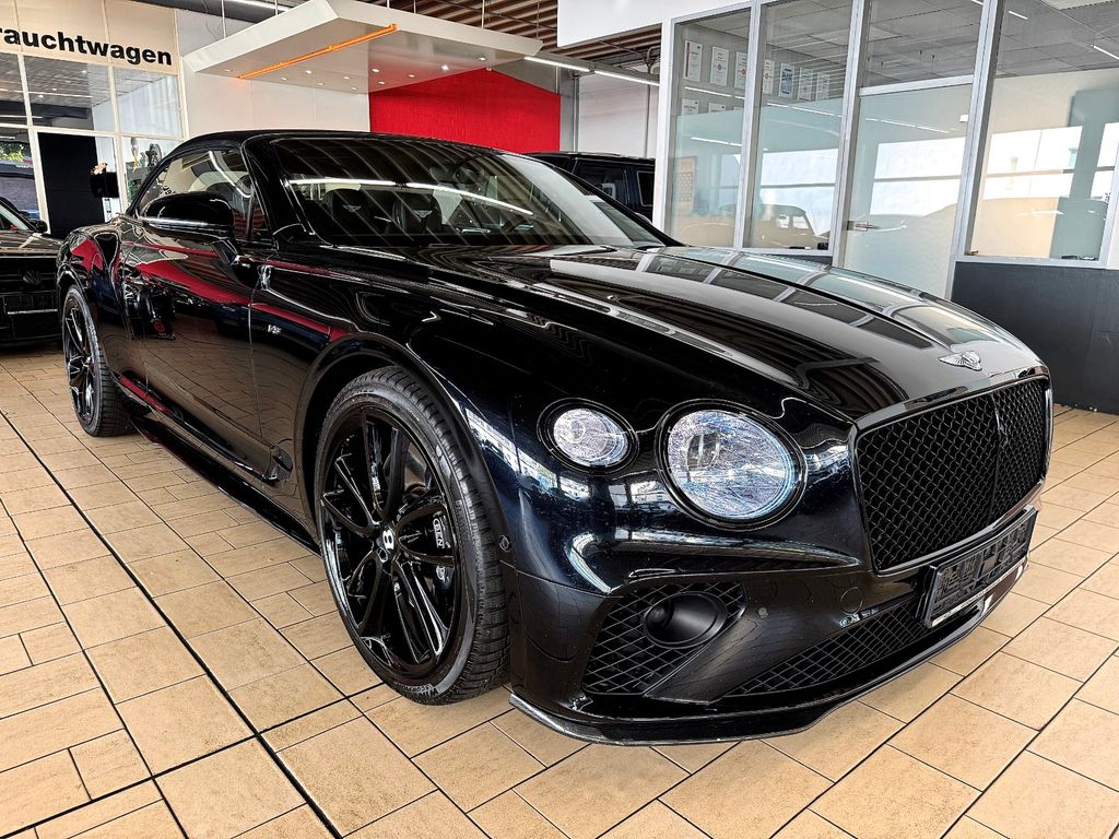 Bentley Continental GTC 2022
